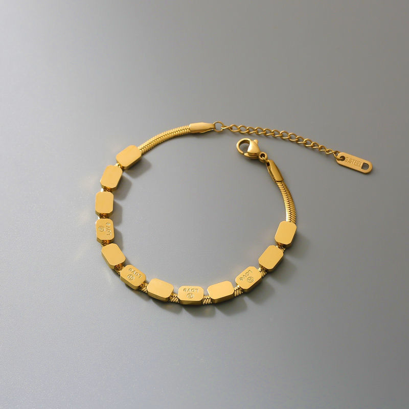CA Thousand Loves Gold Chain